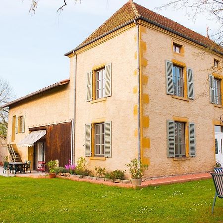 مبيت وإفطار Pouilly-sous-Charlieu Aux Ronzieres الغرفة الصورة